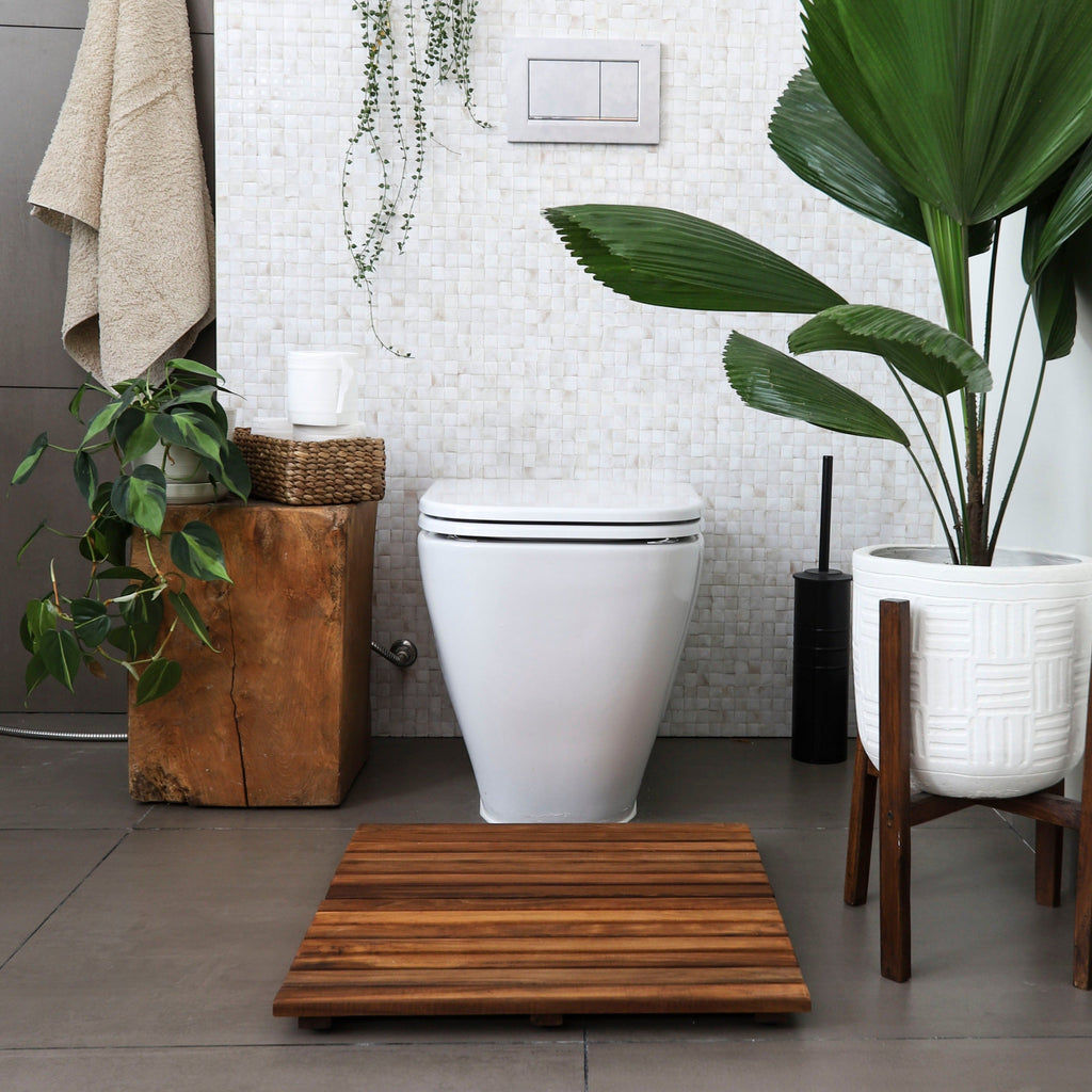 Redfish Oiled Teak Shower and Bath Mat 19.6″ x 19.6″